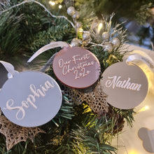 Load image into Gallery viewer, Mirror Finish personalised Christmas ornaments. 
